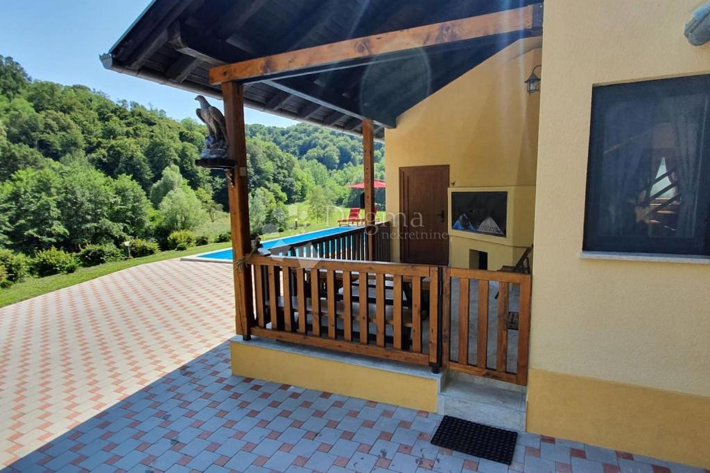 Hiša Klanjec, 120m2
