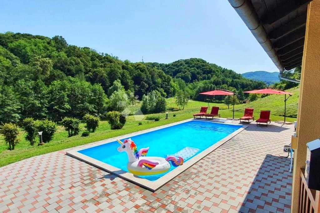 Hiša Klanjec, 120m2