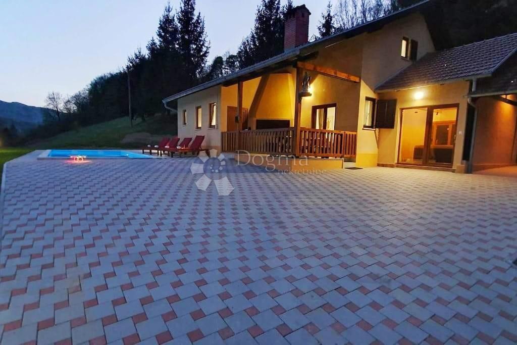 Hiša Klanjec, 120m2