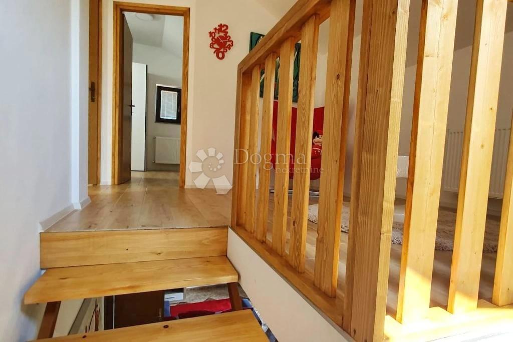 Hiša Klanjec, 120m2