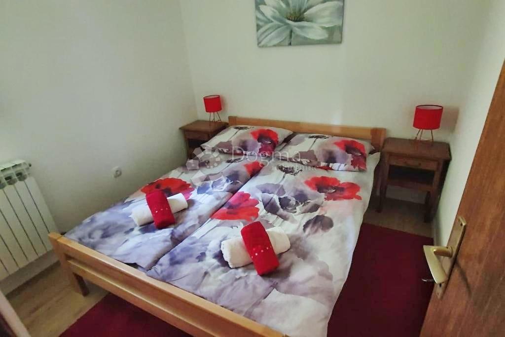 Hiša Klanjec, 120m2