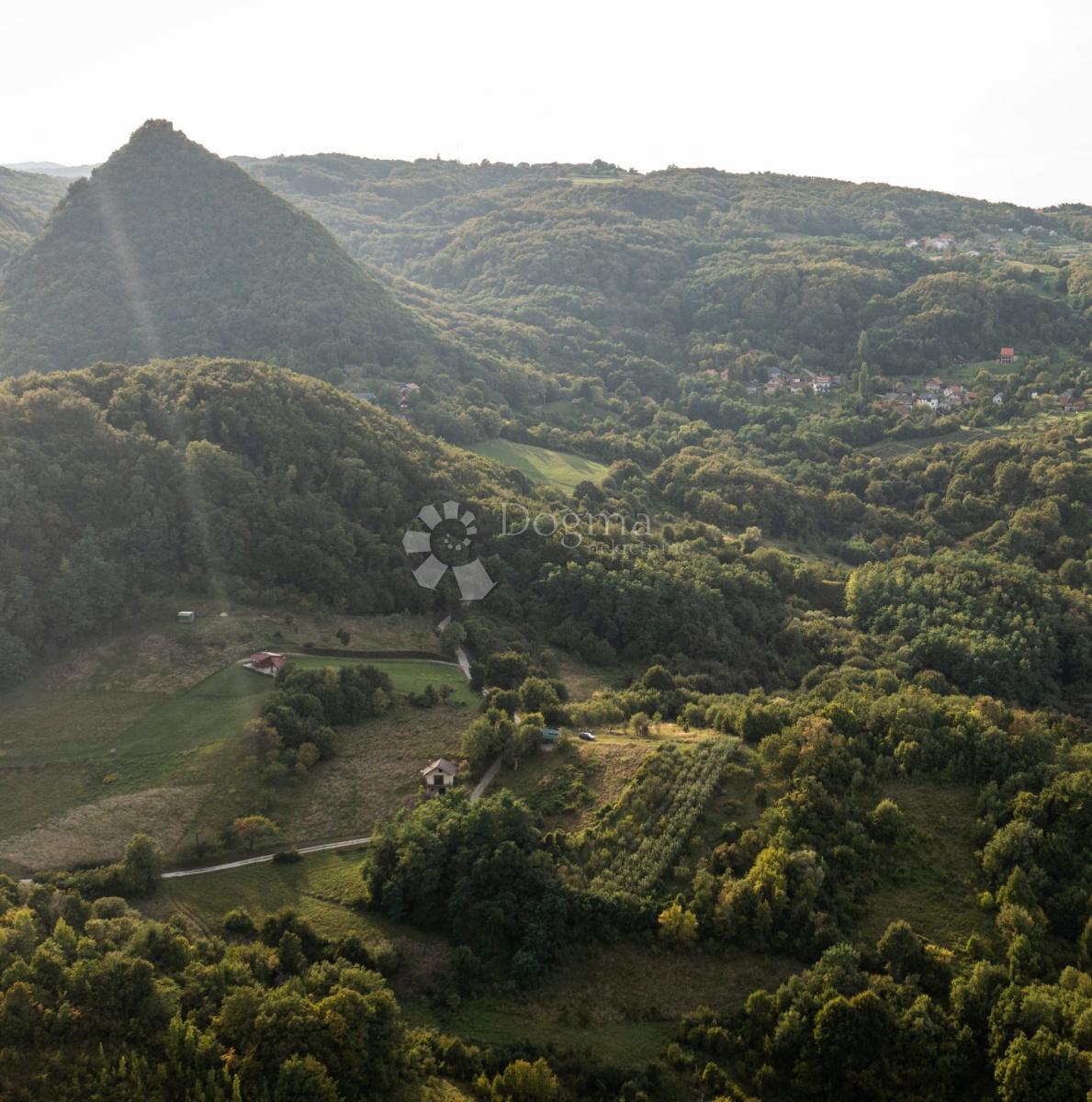 Kmetijsko zemljišče Podgrađe Podokićko, Samobor - Okolica, ZG , 3.000m2