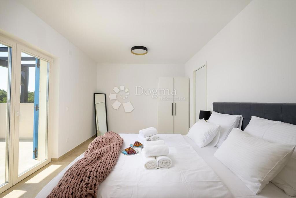 Hiša Rovinj, 220m2