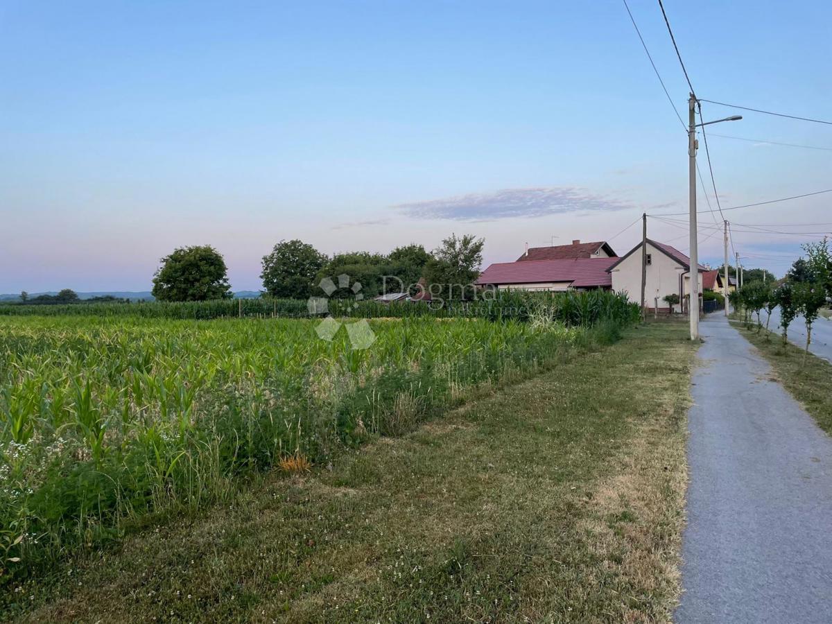 Zazidljivo zemljišče Đurđevac, 3.324m2