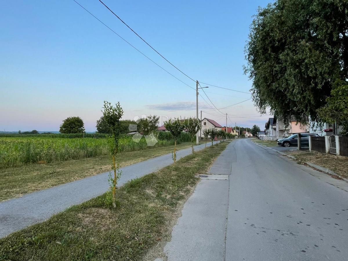 Zazidljivo zemljišče Đurđevac, 3.324m2