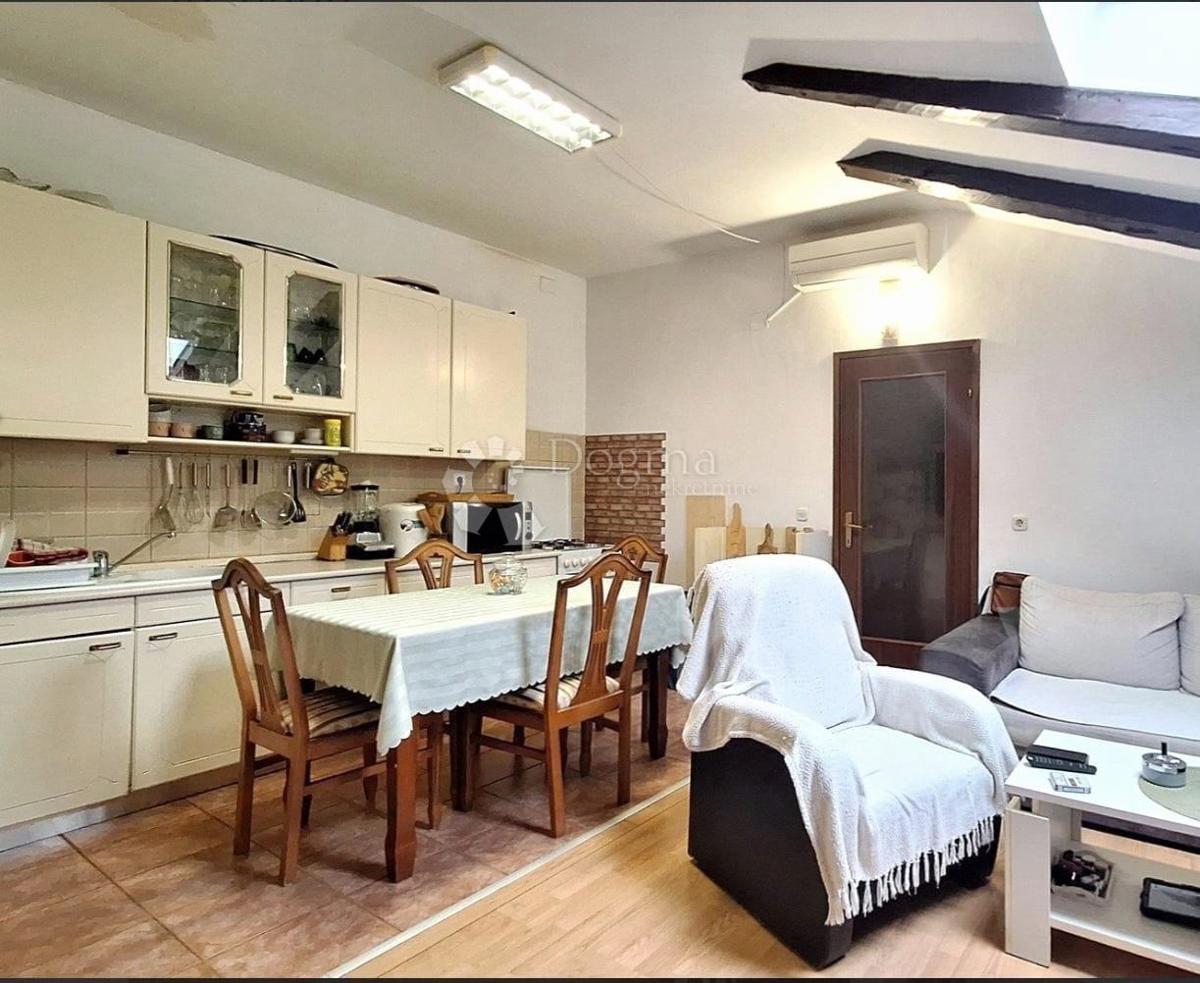 Stanovanje Stoja, Pula, 48,93m2