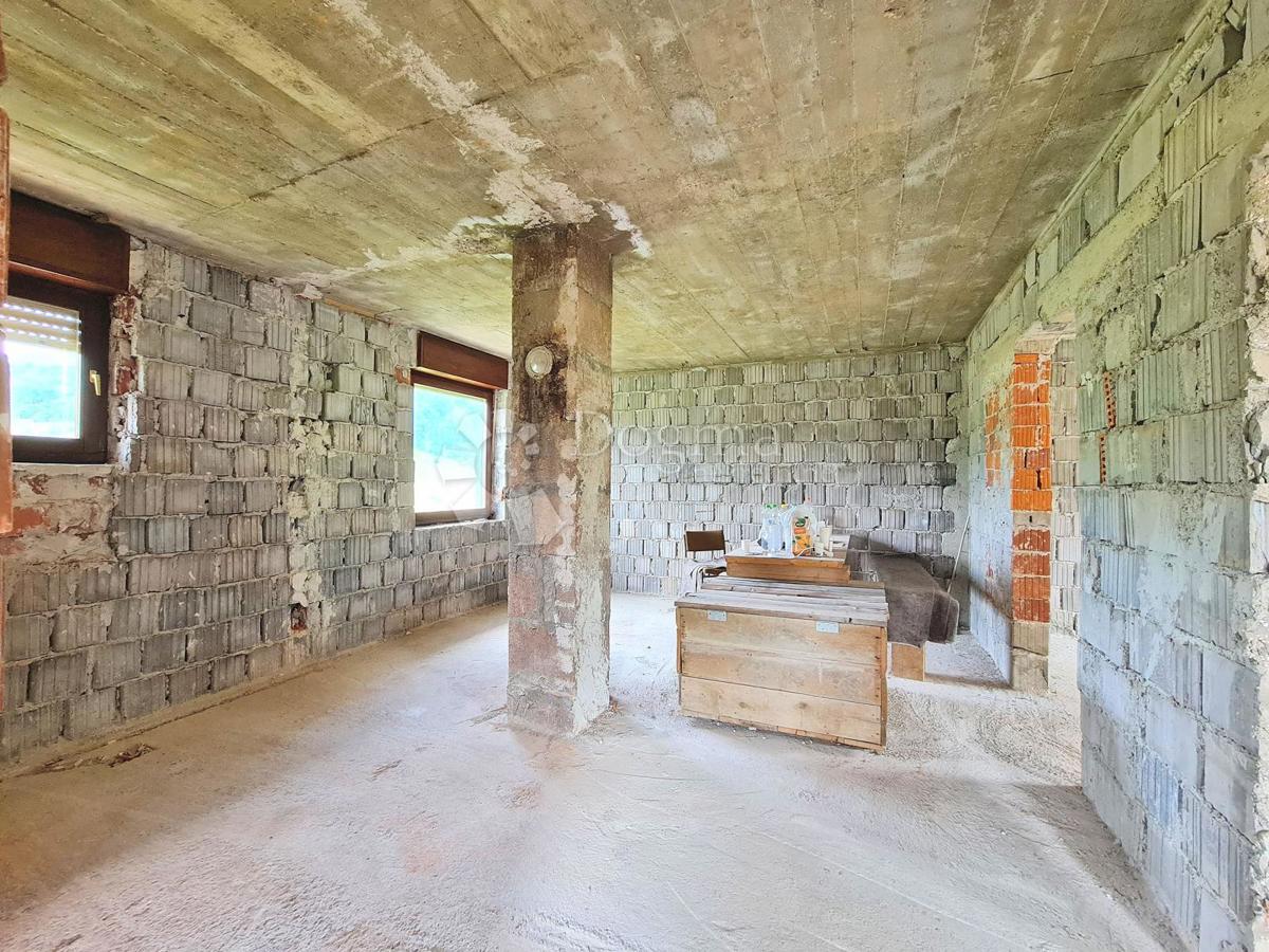 Hiša Mrkopalj, 160m2