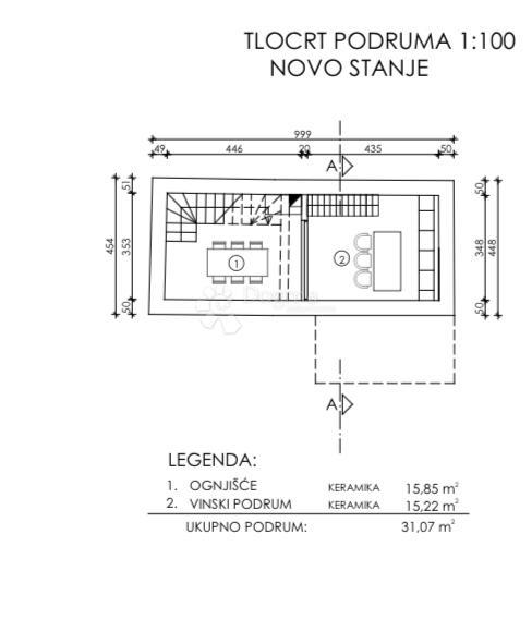 ZEMLJIŠČE S KAMNITO HIŠO, ČUDOVITIM RAZGLEDOM IN PROJEKTOM ZA HIŠO Z BAZENOM