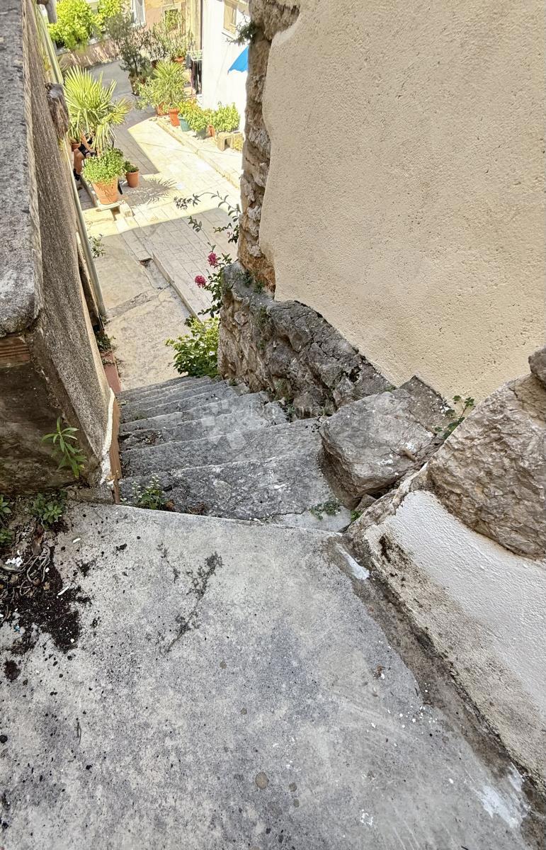 Hiša Omišalj, 120m2