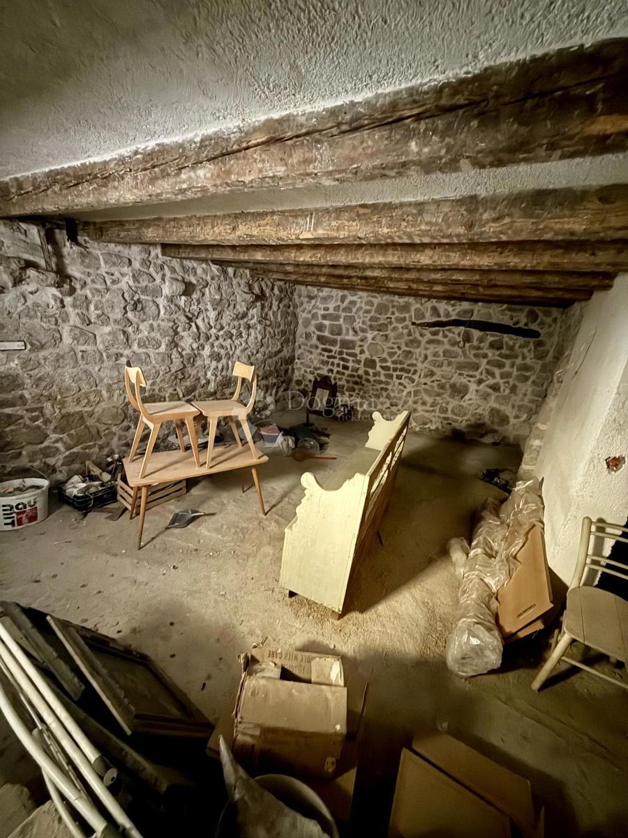 Hiša Omišalj, 120m2