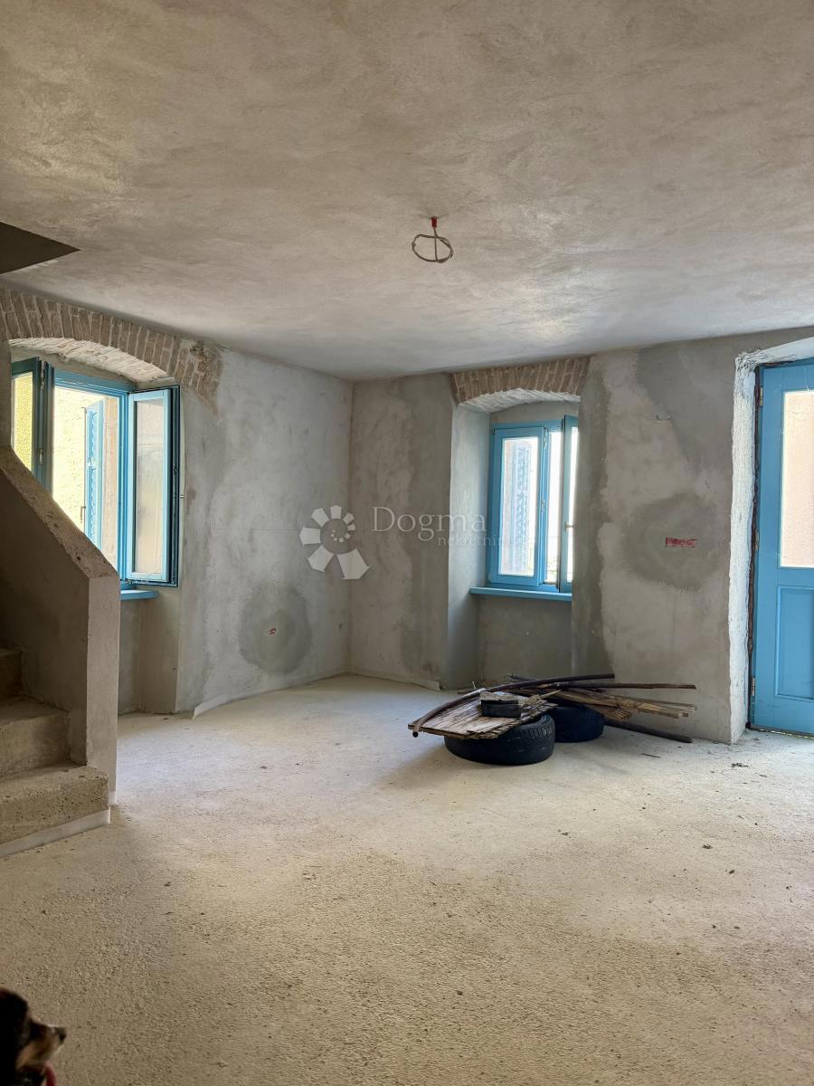 Hiša Omišalj, 120m2