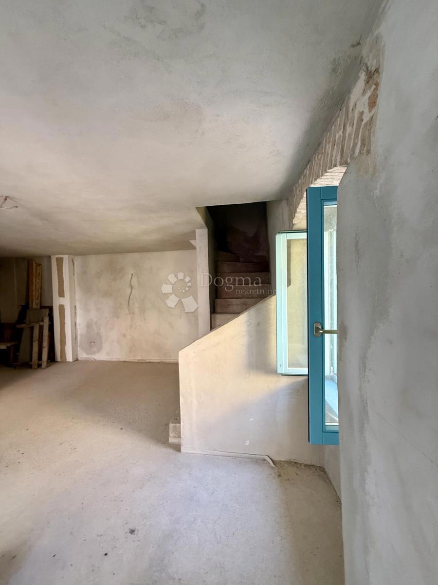 Hiša Omišalj, 120m2