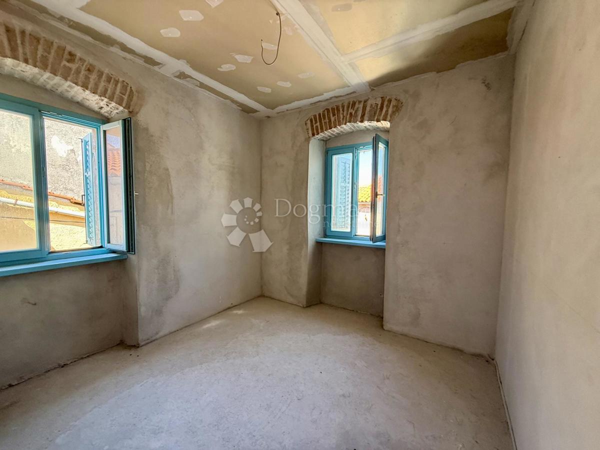 Hiša Omišalj, 120m2