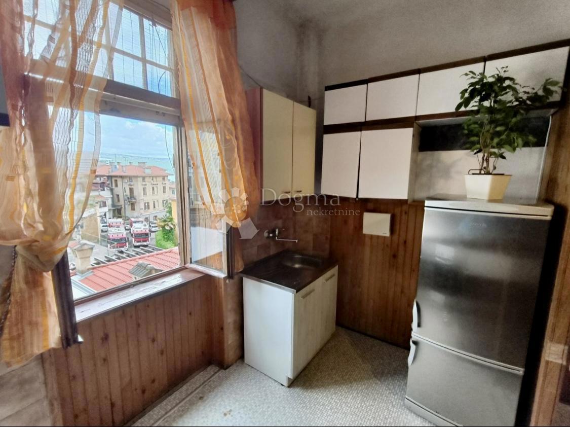 Stanovanje Opatija - Centar, Opatija, 72,73m2