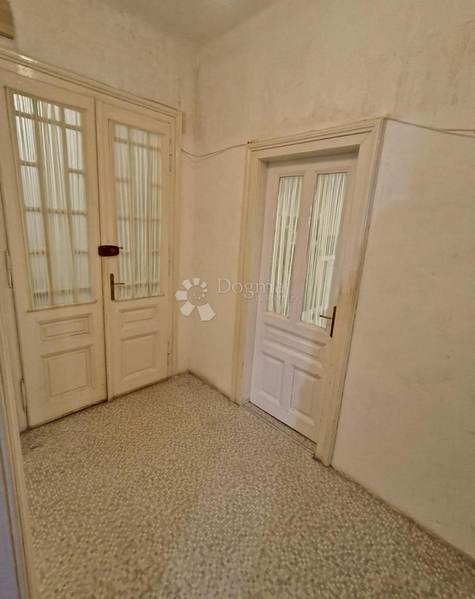 Stanovanje Opatija - Centar, Opatija, 72,73m2