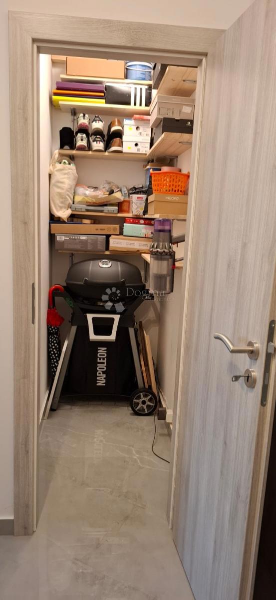 Žminj - Apartma 60,5m2 + 2 parkirni mesti