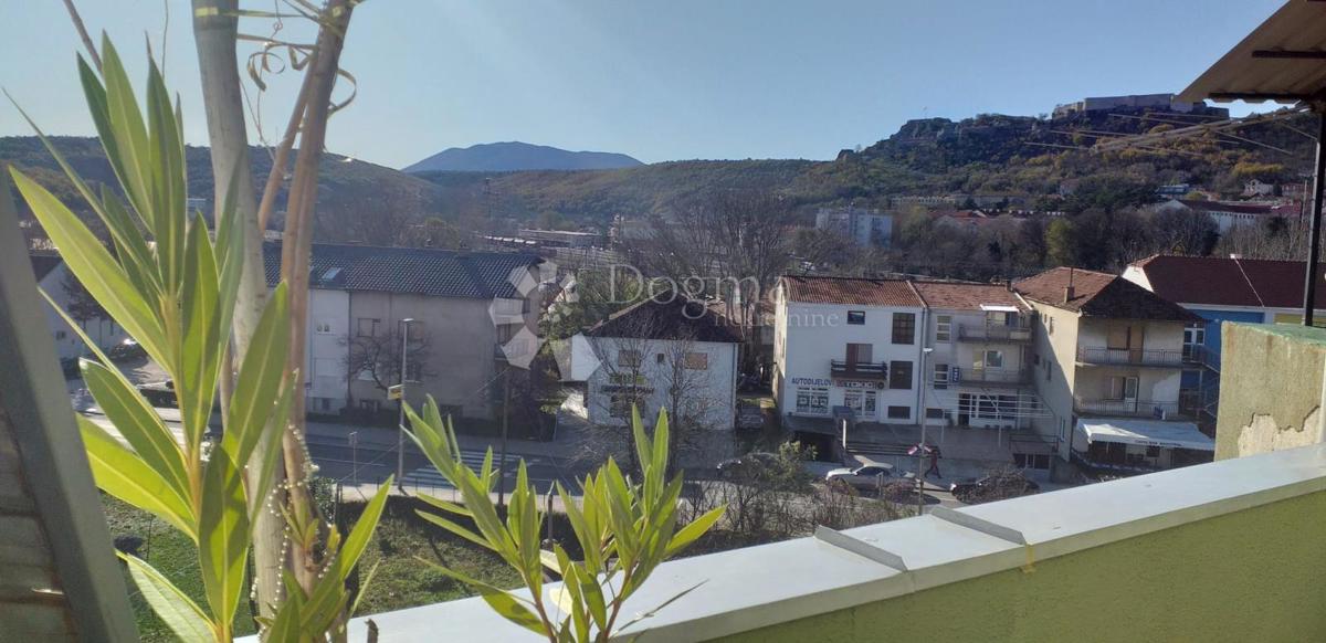 Stanovanje Knin, 78,29m2