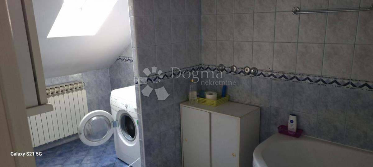 Hiša Borovo Naselje, Vukovar, 270m2