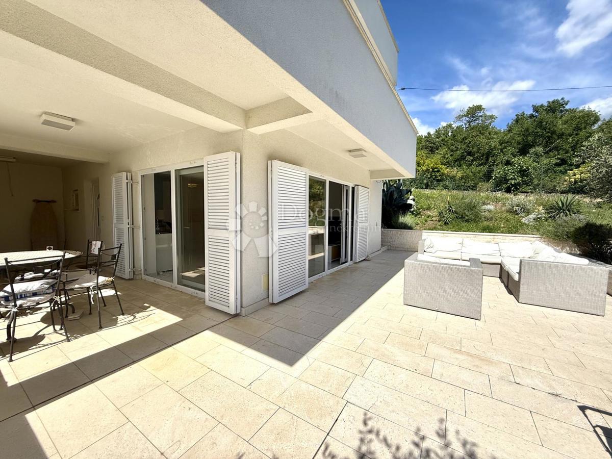 Hiša Dramalj, Crikvenica, 205m2