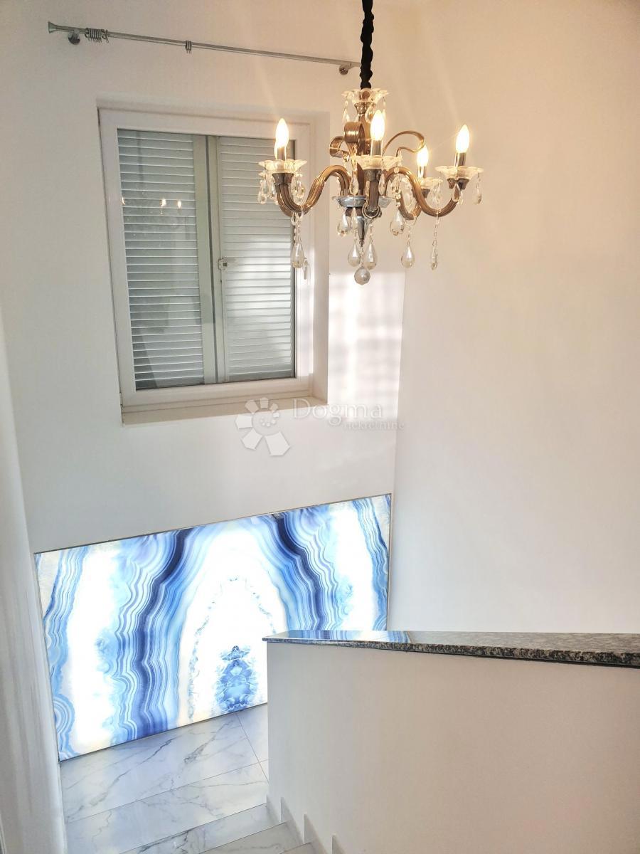 Hiša Dramalj, Crikvenica, 205m2