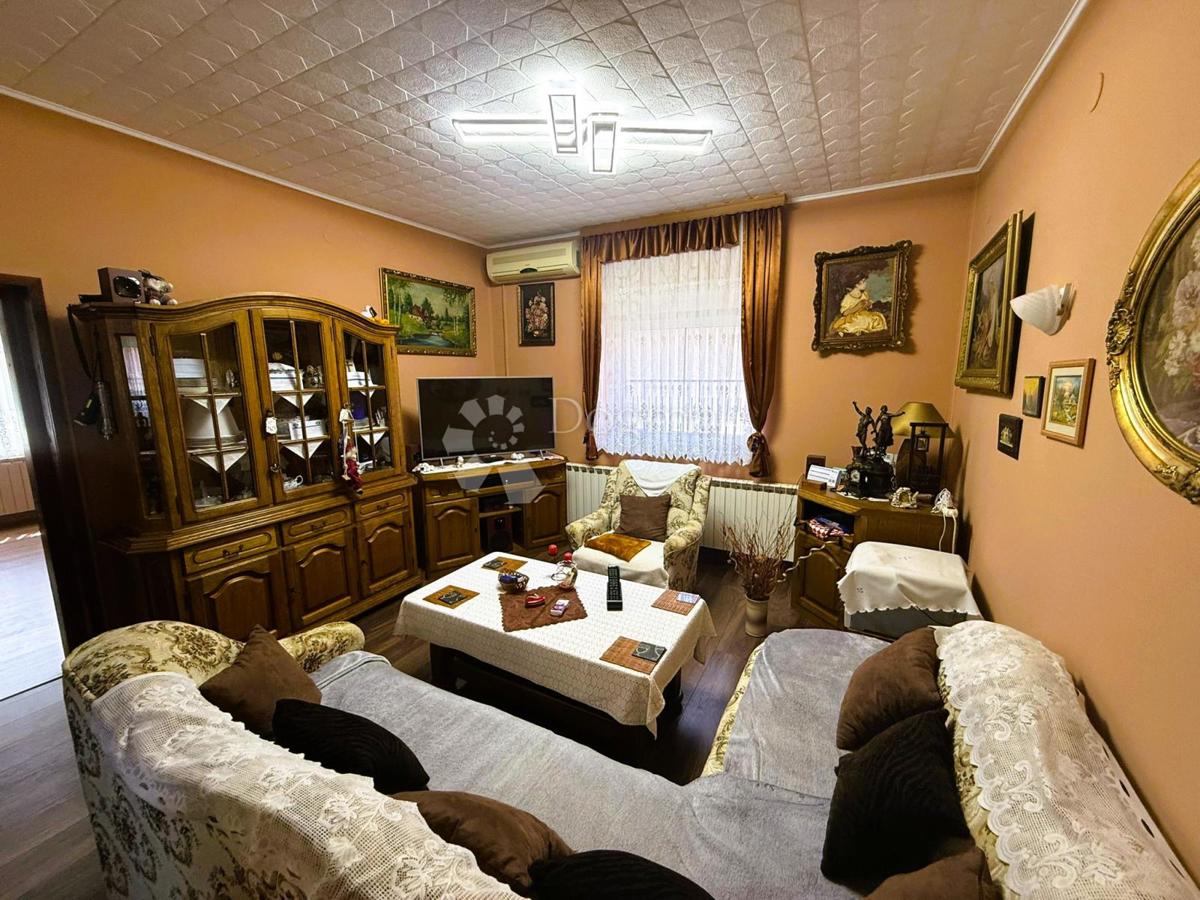 Hiša Sračinec, 104m2