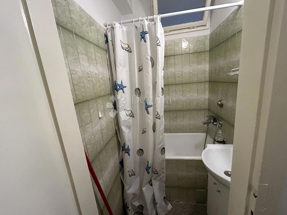 Stanovanje Folnegovićevo naselje, Peščenica - Žitnjak, 30m2
