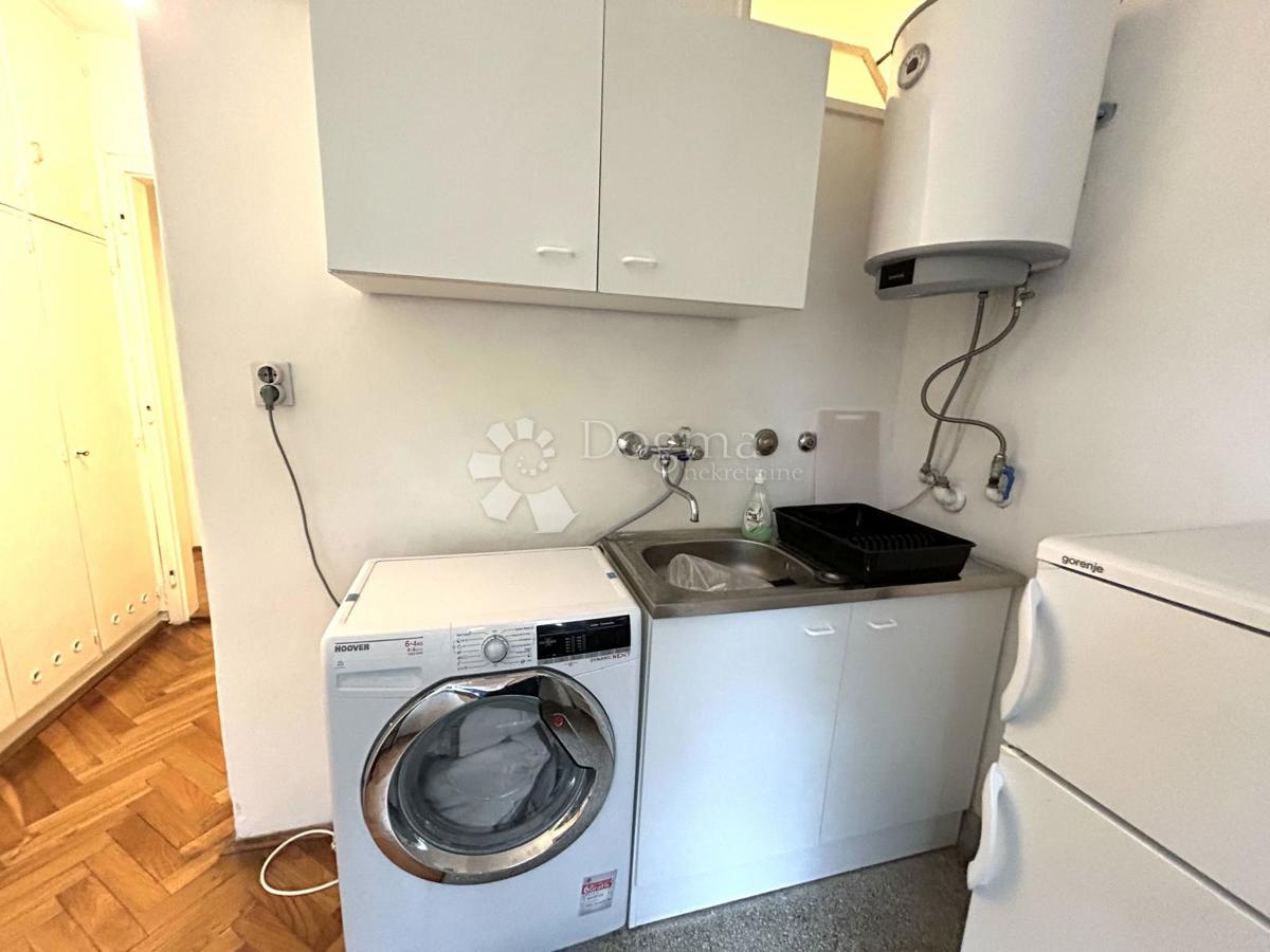Stanovanje Folnegovićevo naselje, Peščenica - Žitnjak, 30m2