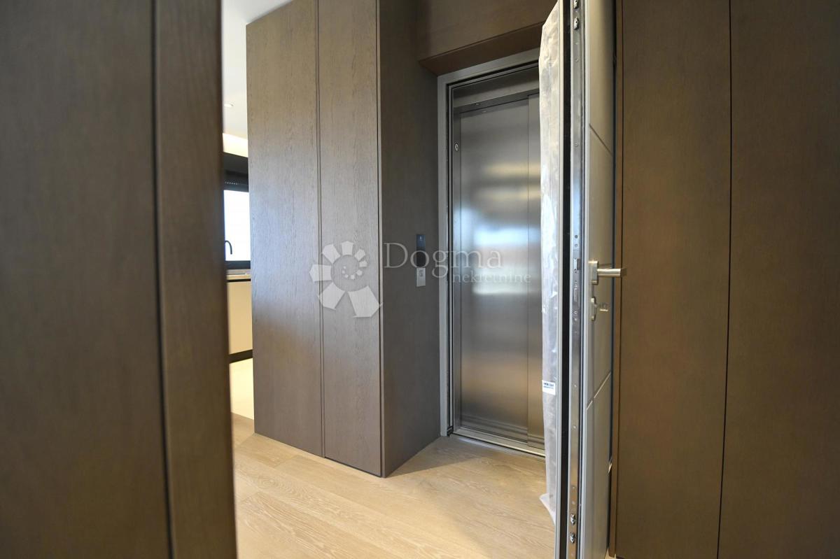 Apartma Zaton, Nin, 191,10m2