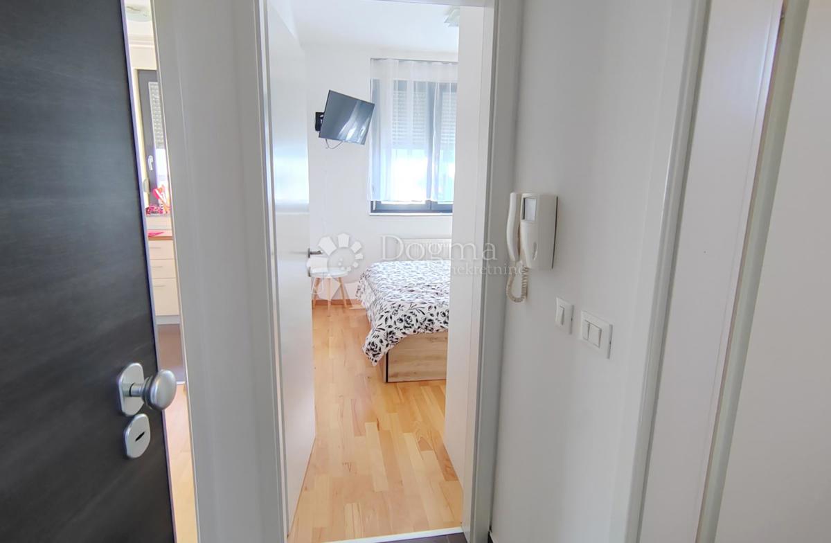 Stanovanje Lukšić, Črnomerec, 44m2