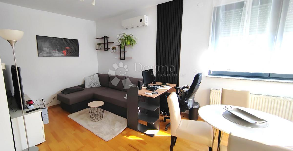 Stanovanje Lukšić, Črnomerec, 44m2