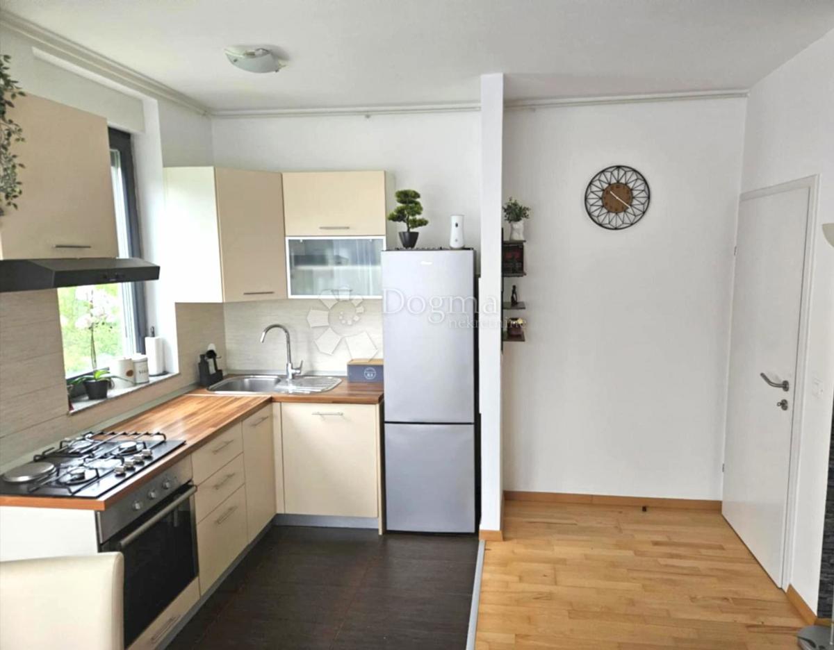 Stanovanje Lukšić, Črnomerec, 44m2