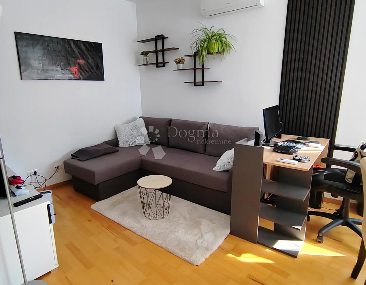 Stanovanje Lukšić, Črnomerec, 44m2