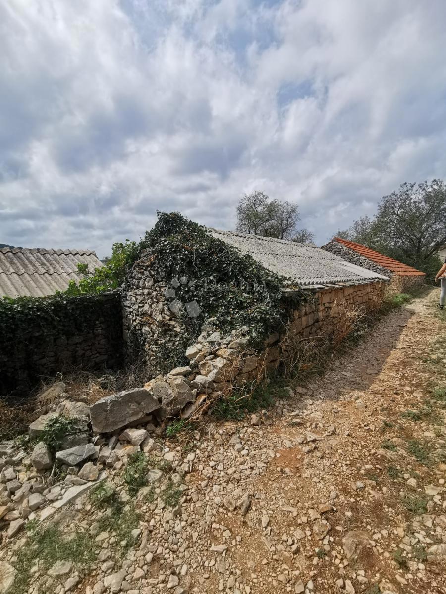Hiša Vela Luka, 212m2