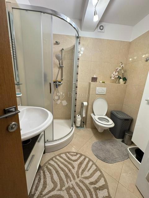 Apartma Pinezići, Krk, 72,57m2