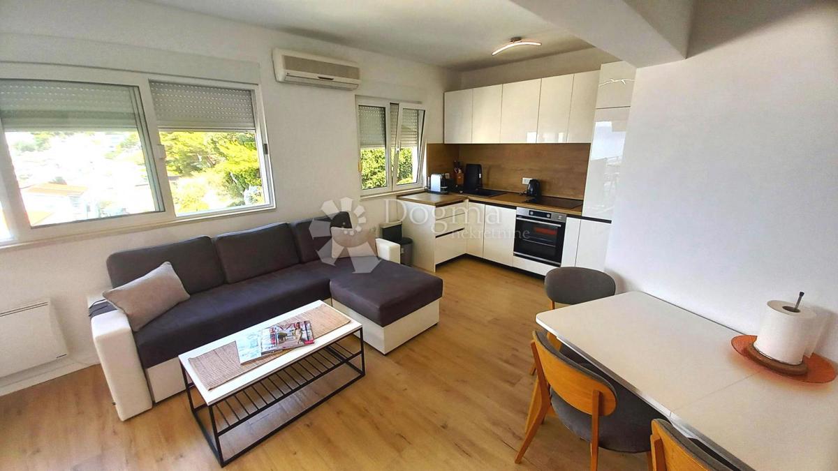 Stanovanje Baška Voda, 83,70m2