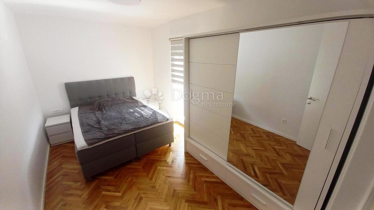 Stanovanje Baška Voda, 83,70m2