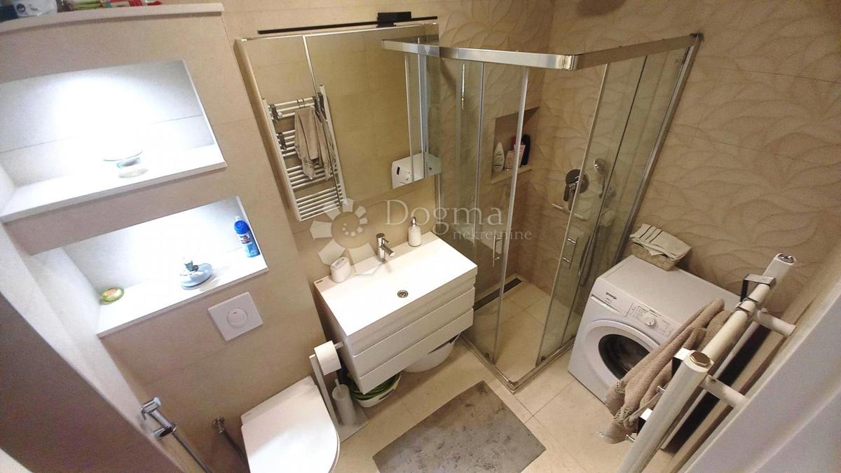 Stanovanje Baška Voda, 83,70m2