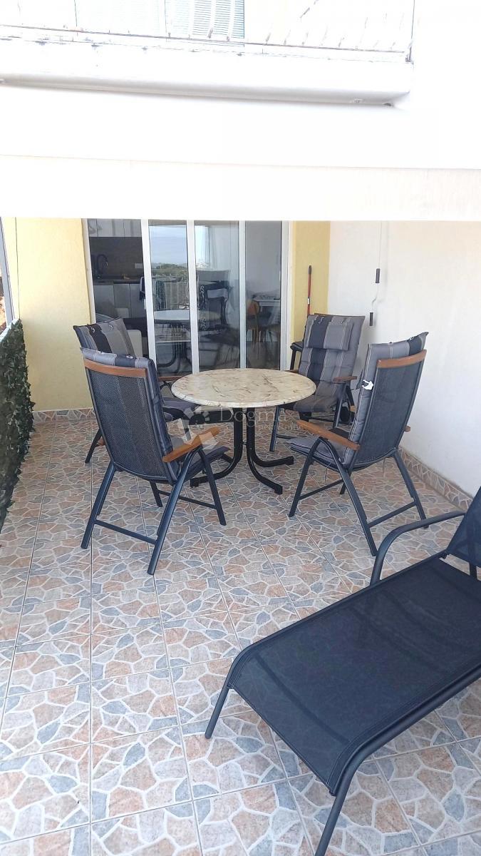 Stanovanje Baška Voda, 83,70m2