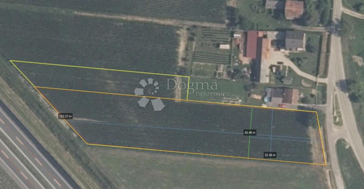 Zazidljivo zemljišče Okešinec, Križ, 7.111m2