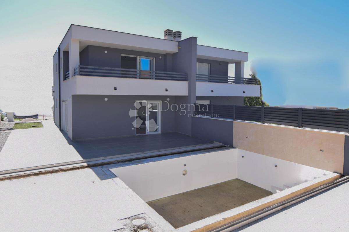 Hiša Novigrad, 135,30m2