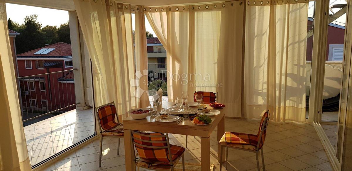 Stanovanje Zambratija, Umag, 180m2