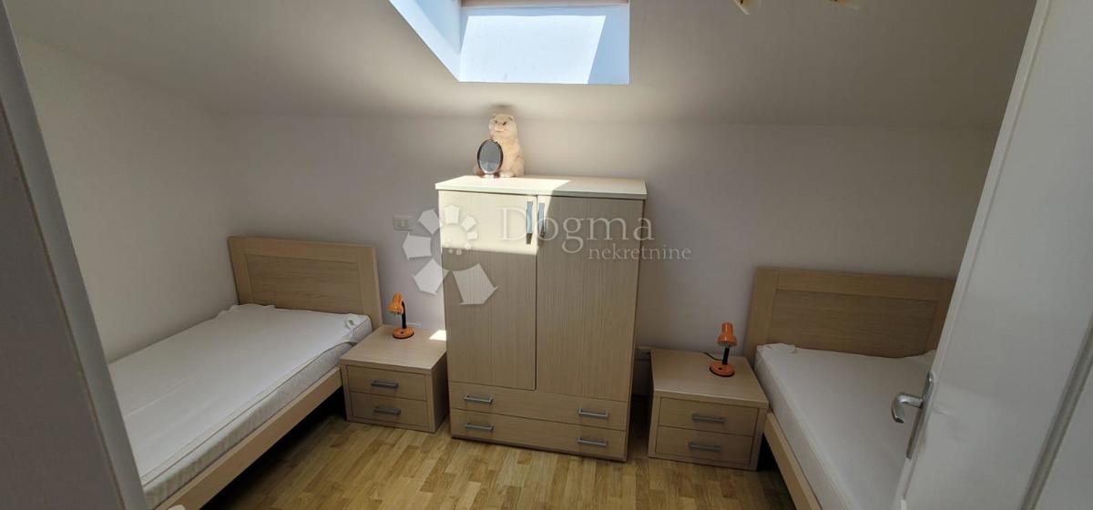 Stanovanje Zambratija, Umag, 180m2