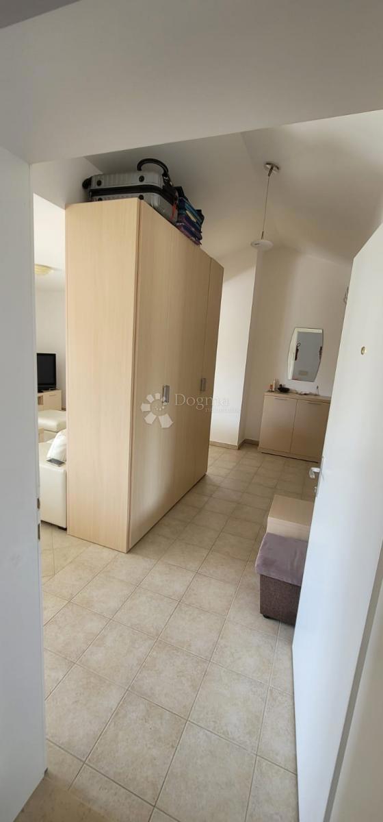 Stanovanje Zambratija, Umag, 180m2