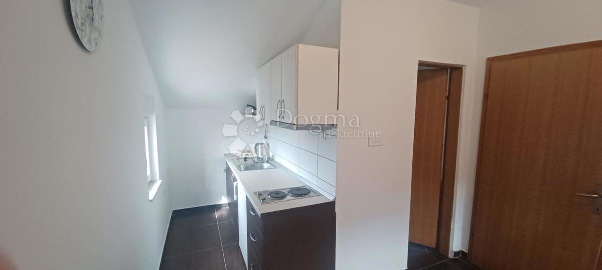 Hiša Podaca, Gradac, 204m2