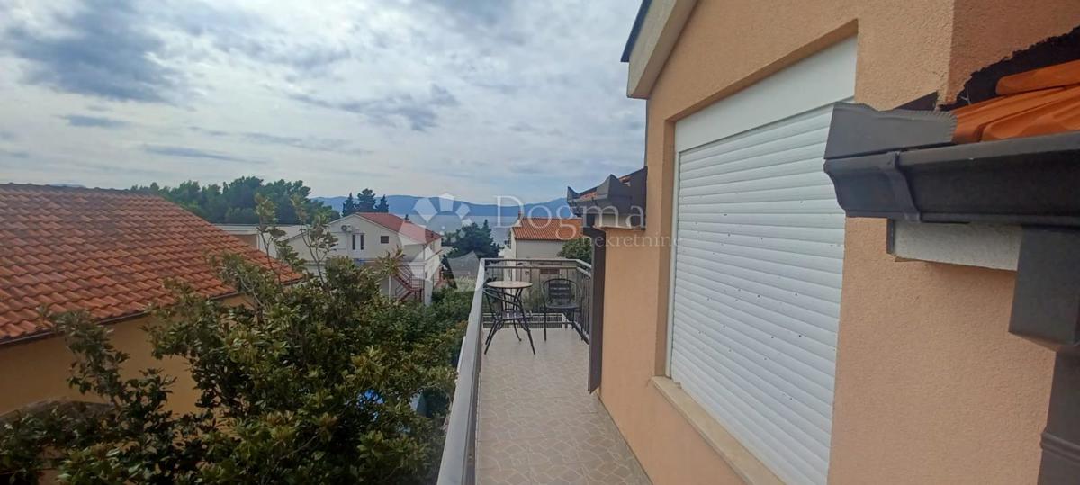 Hiša Podaca, Gradac, 204m2