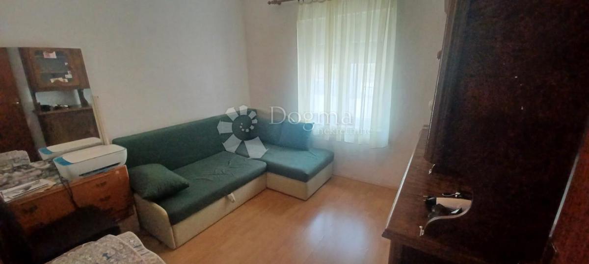 Hiša Podaca, Gradac, 204m2