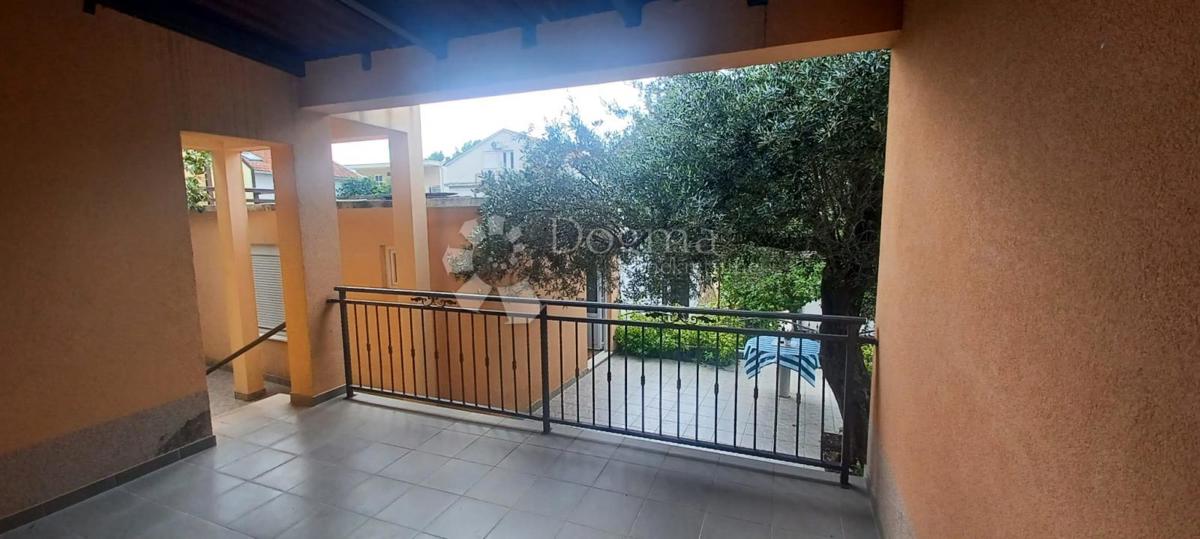 Hiša Podaca, Gradac, 204m2