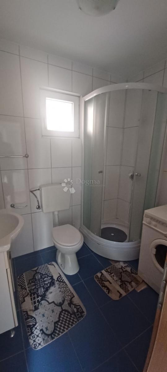 Hiša Podaca, Gradac, 204m2