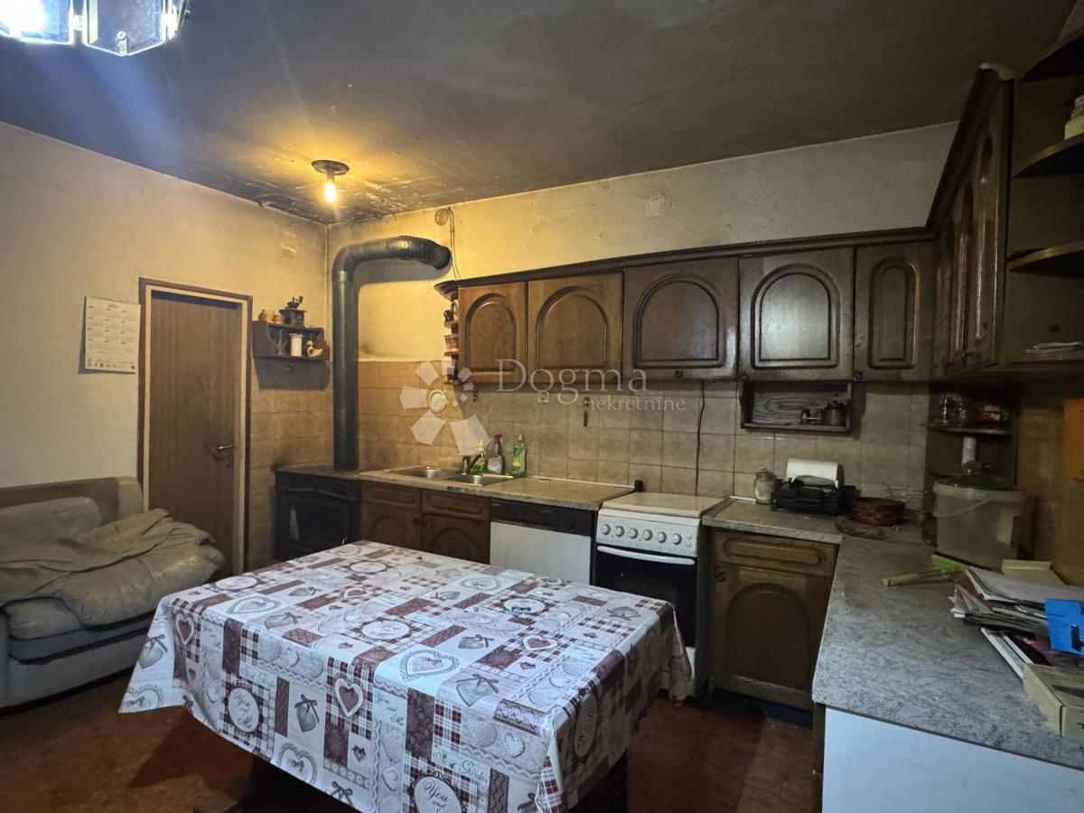 Hiša Kukuljanovo, Bakar, 246m2