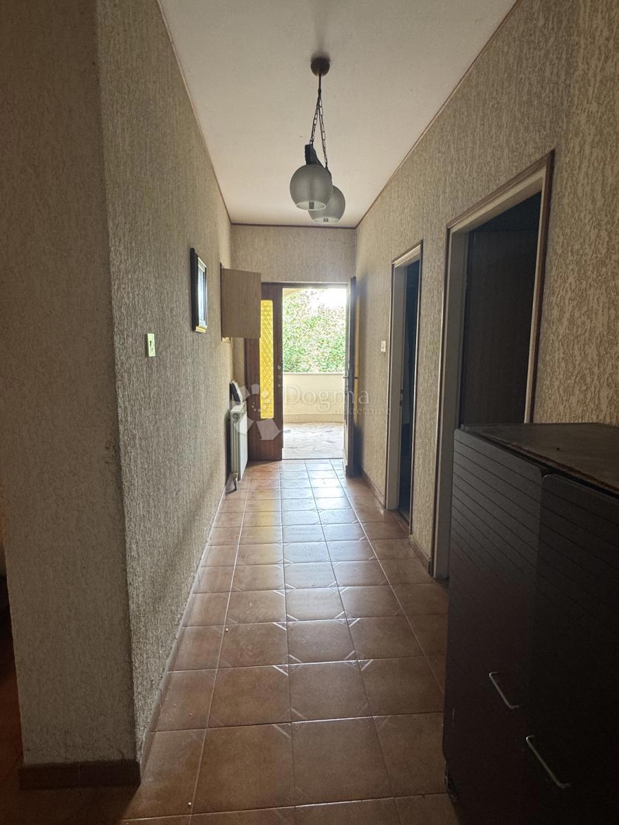 Hiša Kukuljanovo, Bakar, 246m2